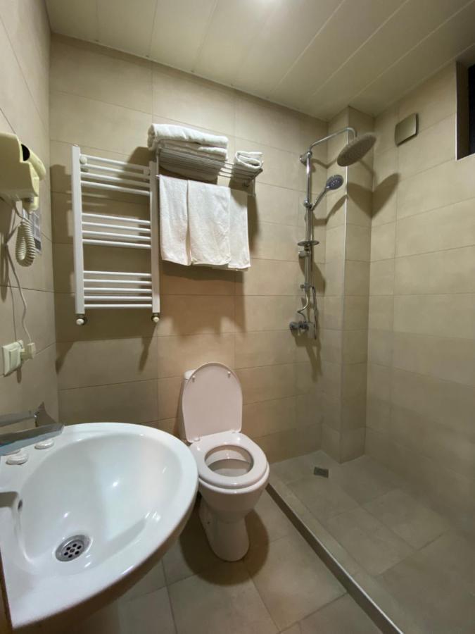 Ponte Otel Kutaisi Dış mekan fotoğraf