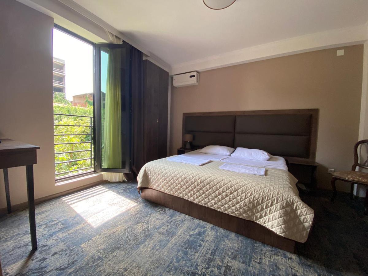 Ponte Otel Kutaisi Dış mekan fotoğraf